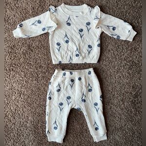 Carter's Cream Baby Outfit Set